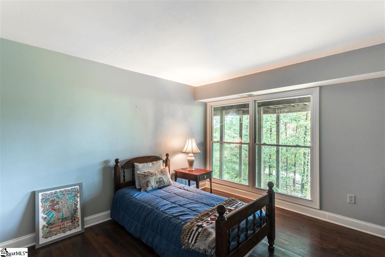 12 Altamont Forest Road Greenville, SC 29609 - Photo 14 of 21