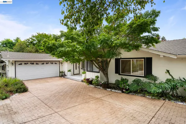 $1,798,000 | 656 La Vista Road, Walnut Creek, CA 94598