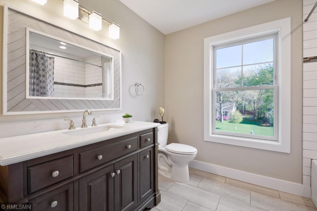 1089 Sherwood Road Shoreview, MN 55126 - Photo 30 of 45 Gallery Image 30
