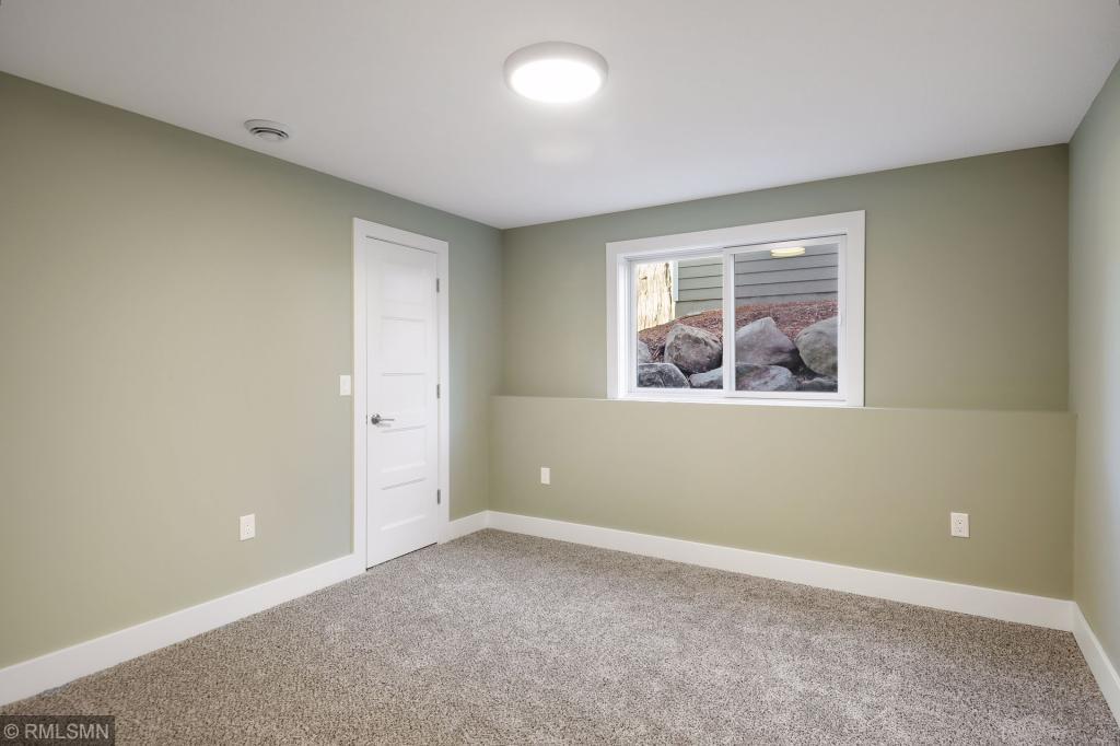 1089 Sherwood Road Shoreview, MN 55126 - Photo 38 of 45 Gallery Image 38