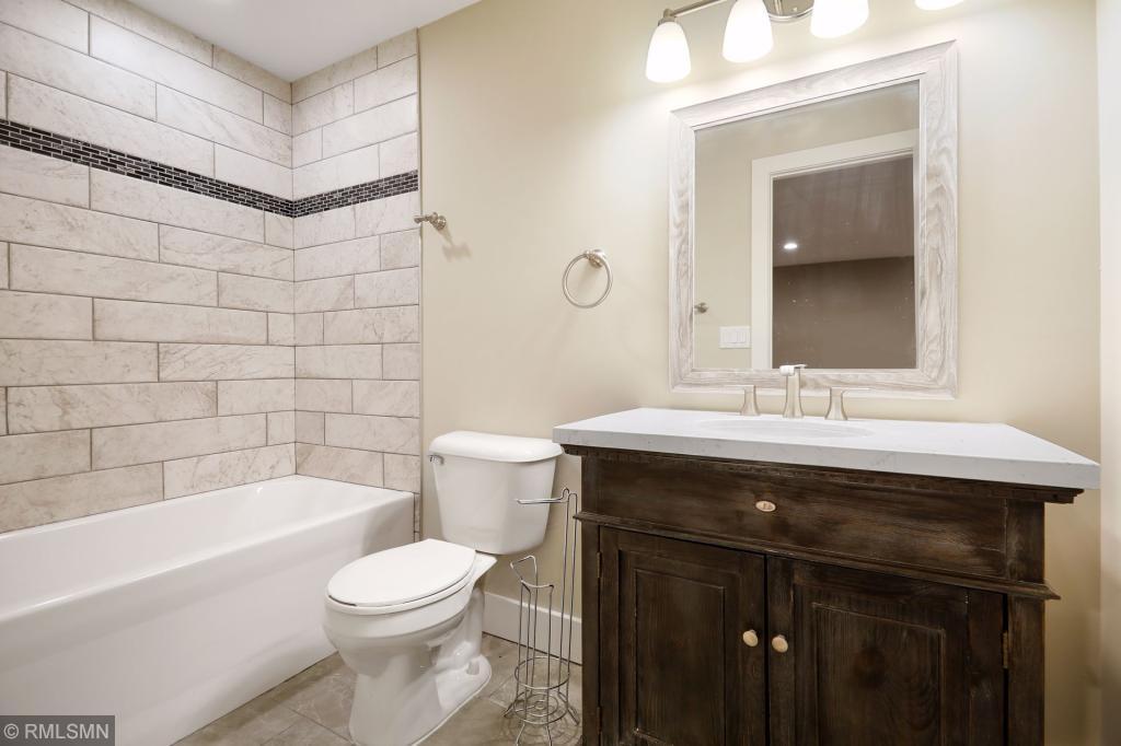 1089 Sherwood Road Shoreview, MN 55126 - Photo 39 of 45 Gallery Image 39
