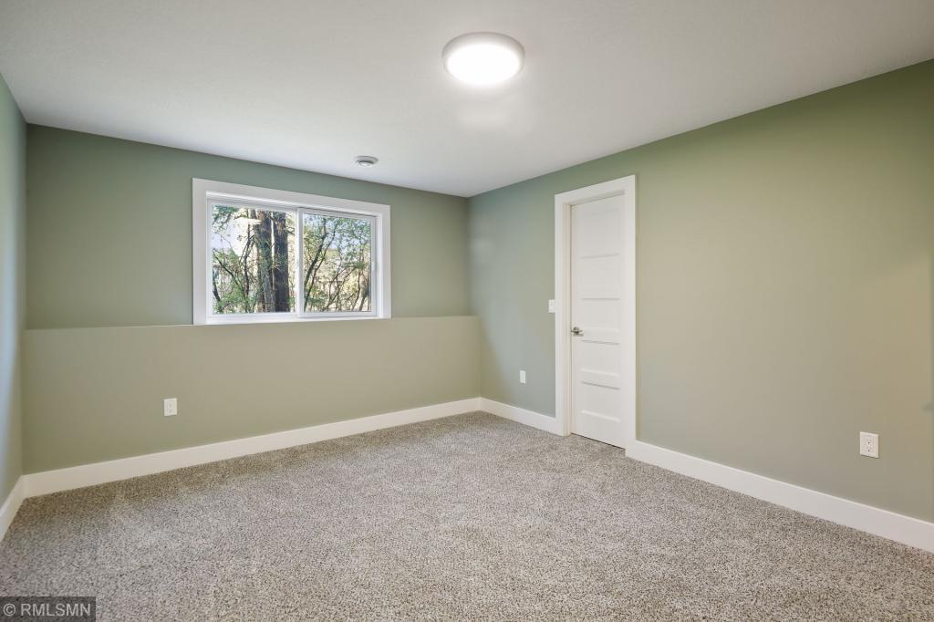 1089 Sherwood Road Shoreview, MN 55126 - Photo 40 of 45 Gallery Image 40