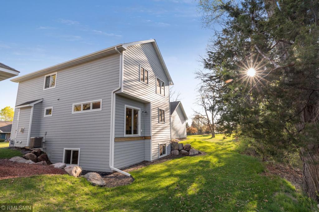 1089 Sherwood Road Shoreview, MN 55126 - Photo 42 of 45 Gallery Image 42
