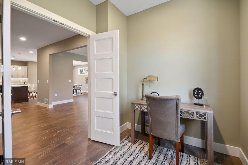 1089 Sherwood Road Shoreview, MN 55126 - Photo 8 of 45 Gallery Image 8