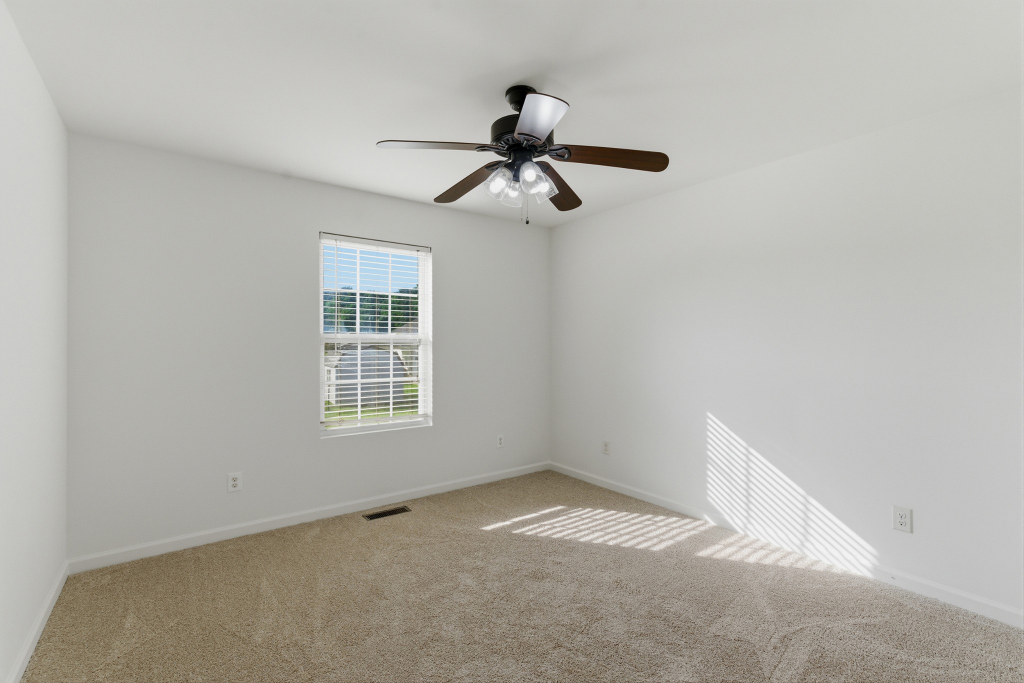 738 Sycamore Drive Springfield, TN 37172 - Photo 28 of 39