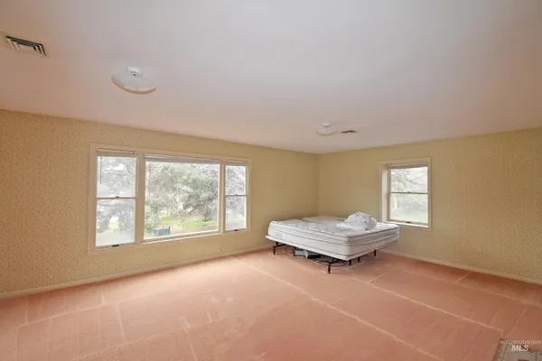 $1,244,000 | 531 Silcott Road, Clarkston, WA 99403
