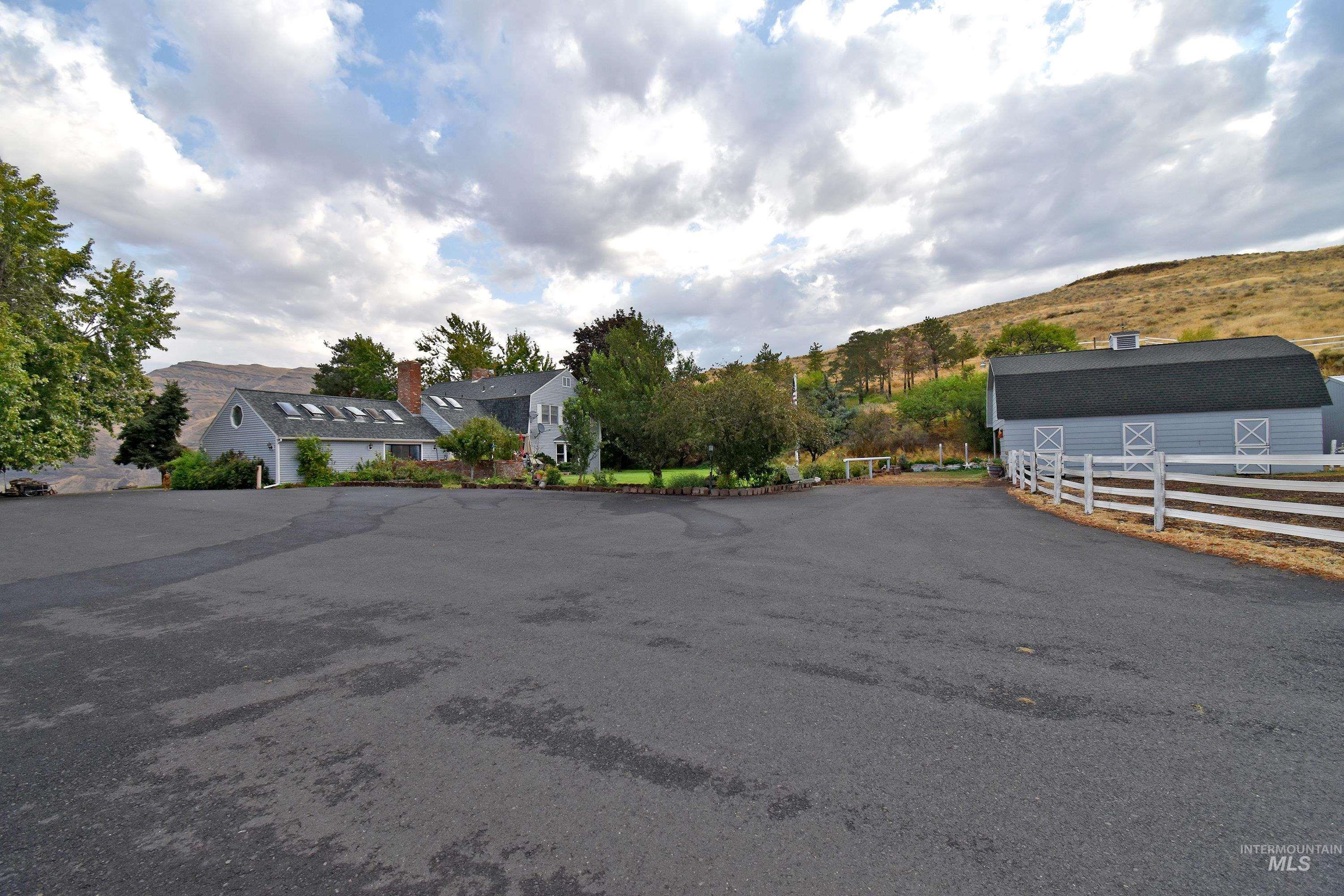 531 Silcott Road Clarkston, WA 99403 - Photo 46 of 48