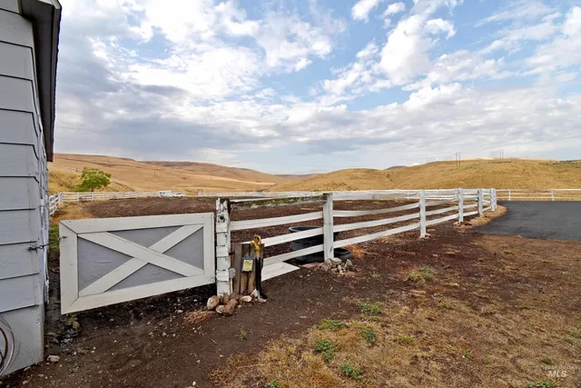 $1,500,000 | 531 Silcott Road, Clarkston, WA 99403