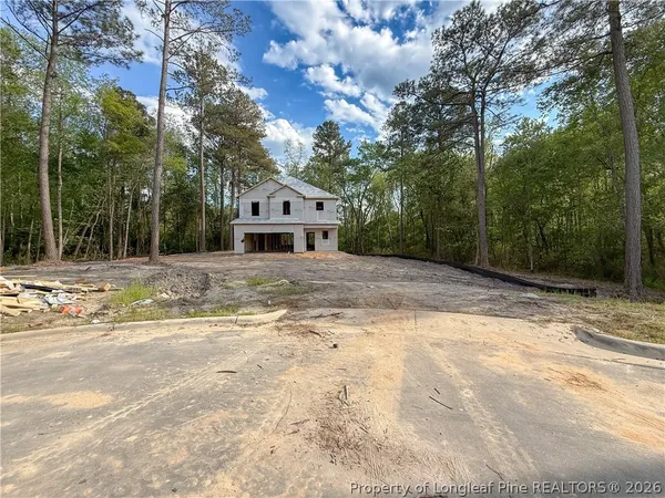 $339,999 | 5401 Tall Timbers Drive, Fayetteville, NC 28311