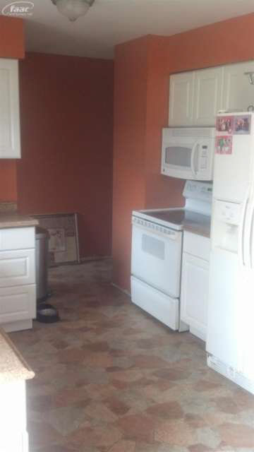 6126 Sharp Road Swartz Creek, MI 48473 - Photo 6 of 13 20398998-5.JPG