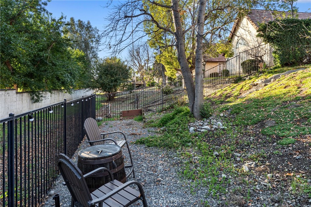 10055 Hillside Road Rancho Cucamonga, CA 91737 - Photo 21 of 46