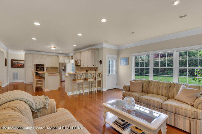 42 Pitney Avenue Spring Lake, NJ 07762 - Photo 6 of 66 032_dsc02211