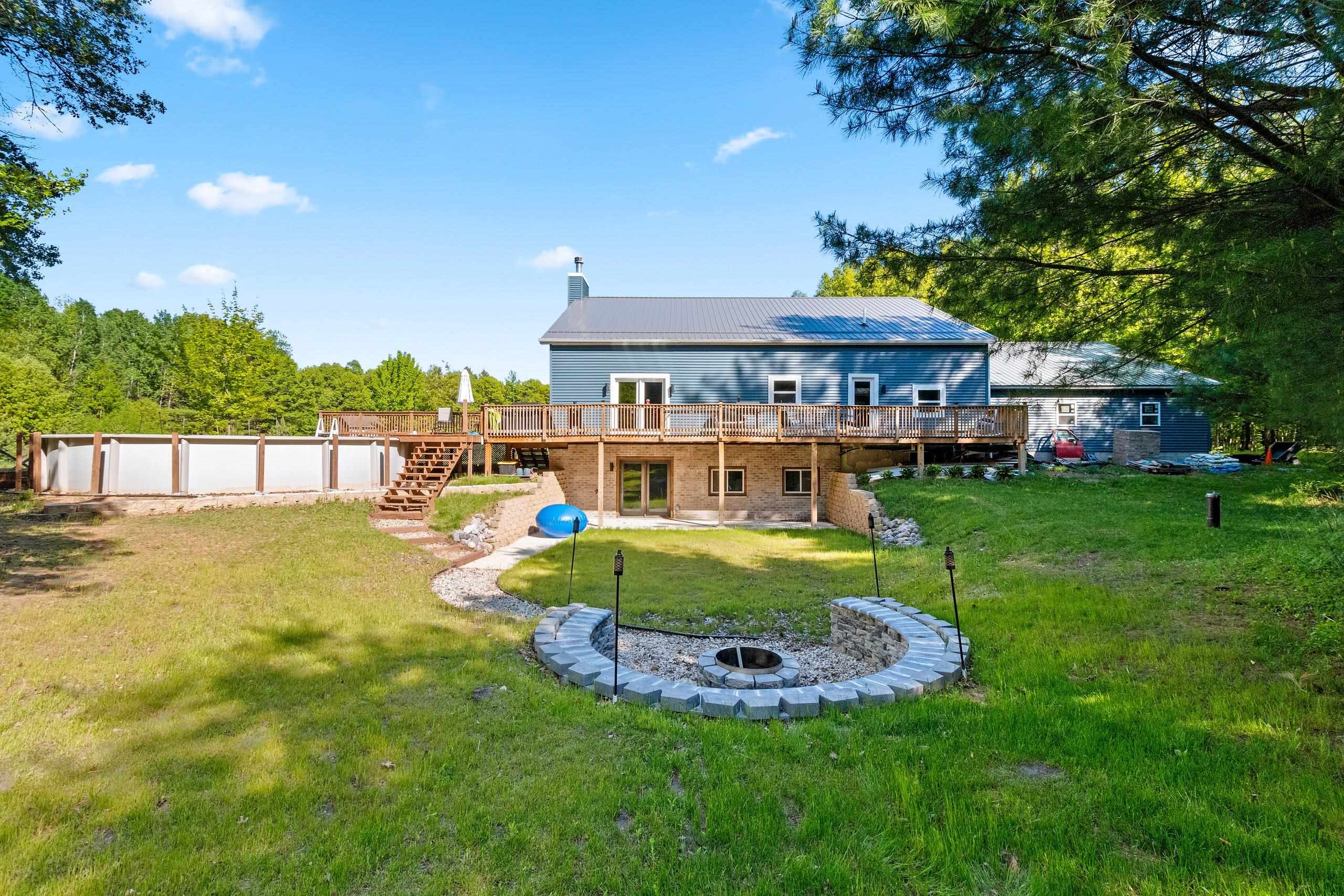 W3390 Robert Ridge Road Peshtigo, WI 54157 - Photo 5 of 73