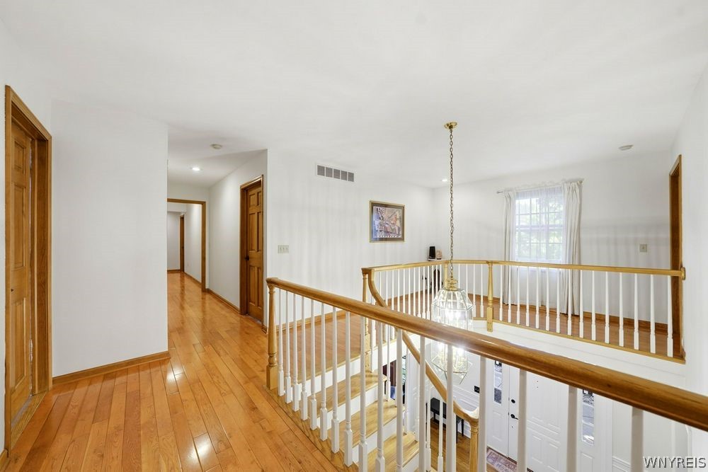 5982 Hopi Court Pendleton, NY 14094 - Photo 17 of 41