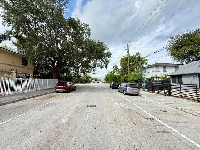 $1,800 | North Gate, Miami, FL 33138