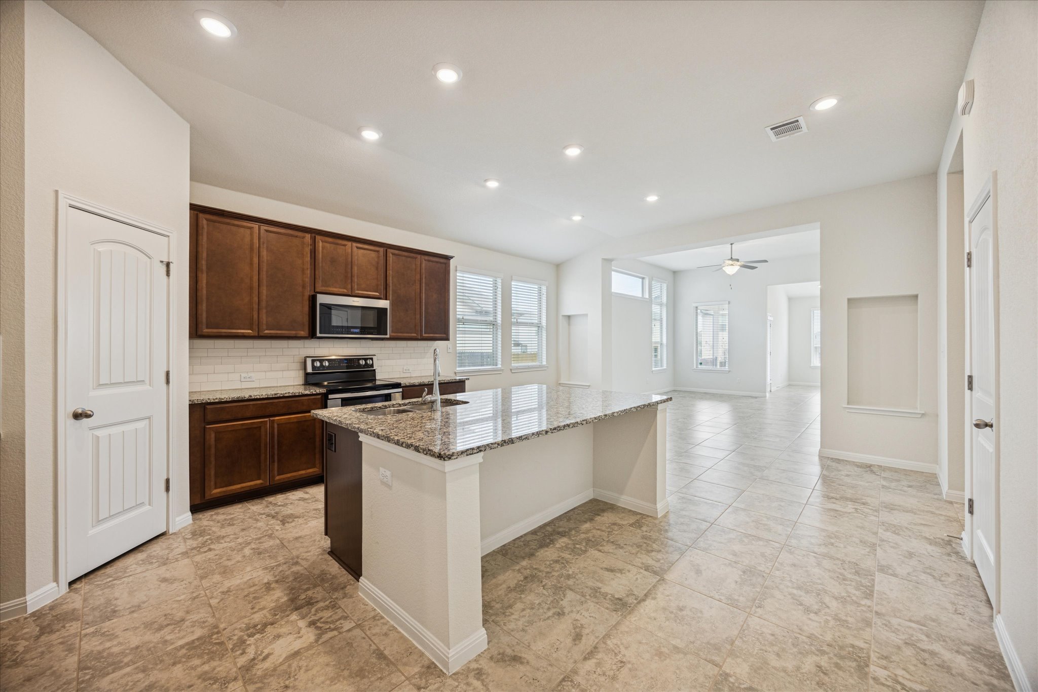 19201 Quebrada Drive Pflugerville, TX 78660 - Photo 16 of 31