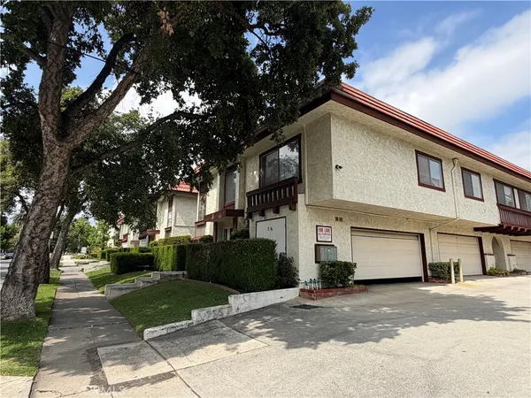 $3,500 | 56 North Michigan Avenue, Unit 5, Pasadena, CA 91106