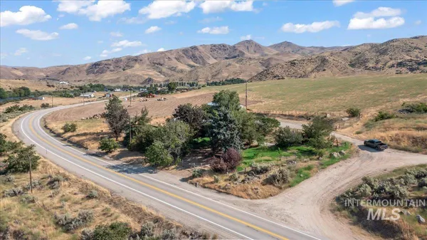 $729,000 | 11980 N Highway, Horseshoe Bend, ID 83629