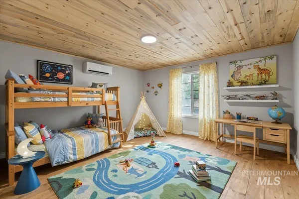 $729,000 | 11980 N Highway, Horseshoe Bend, ID 83629