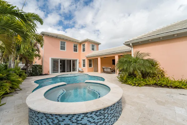 $8,900 | 2625 East Community Drive, Jupiter, FL 33458