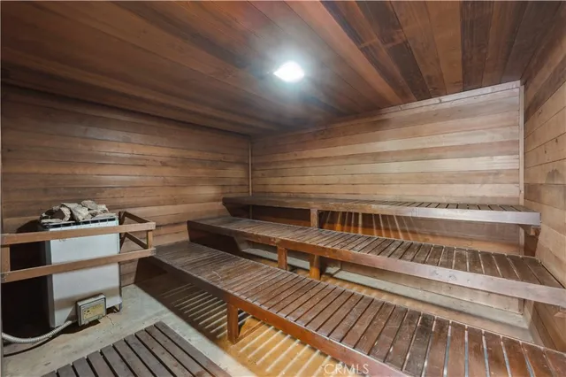 $2,195 | 3656 Garnet Street, Unit 324, Torrance, CA 90503