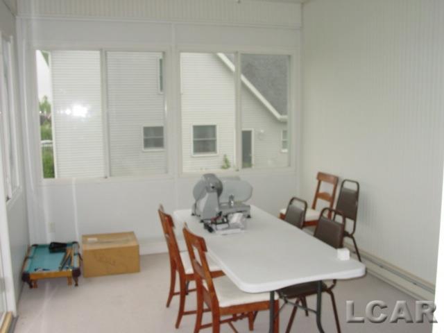 3167 Cobblestone Ridge Tecumseh, MI 49286 - Photo 7 of 23 31348110-6.JPG