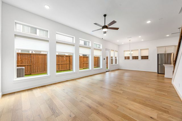 $720,000 | 1724 Leilani Drive, Houston, TX 77055