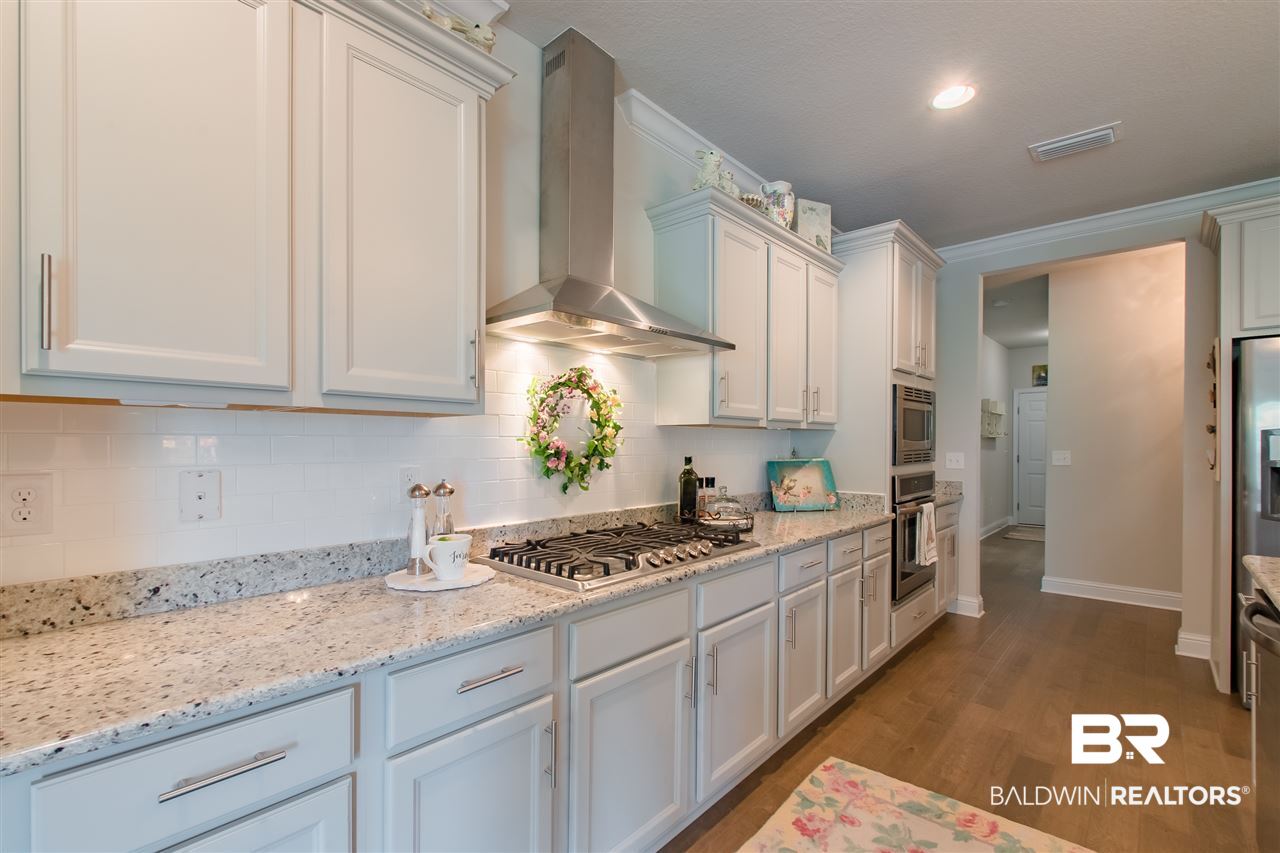 866 Onyx Lane Fairhope, AL 36532 - Photo 17 of 40 Kitchen