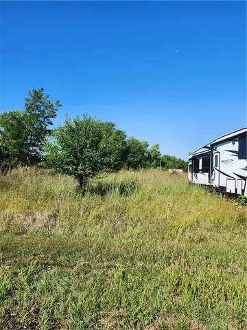 $8,000 | 9 Missouri Drive, Linn Valley, KS 66040