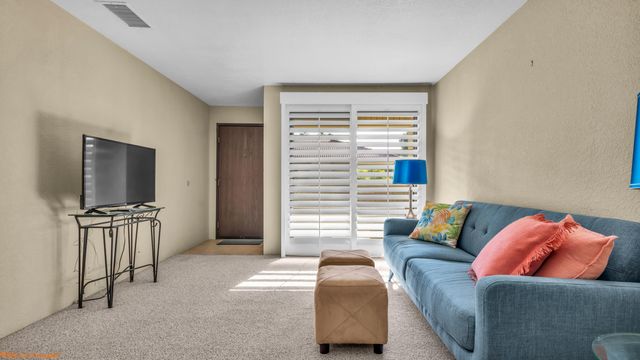$1,495 | 680 North Ashurst Court, Unit 205, Palm Springs, CA 92262