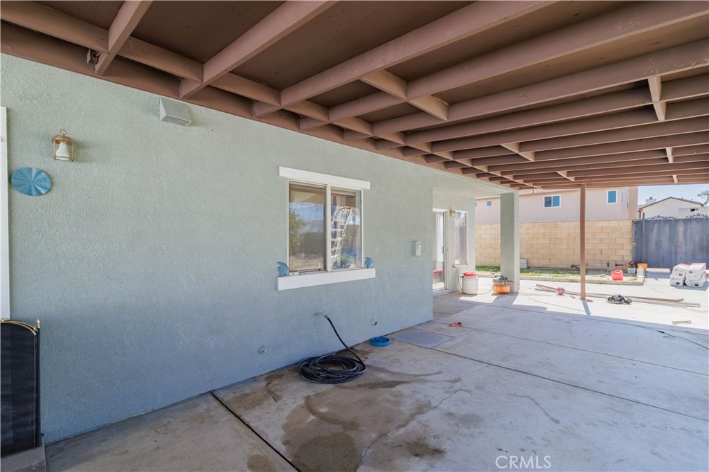 1393 Rabbit Peak Way Hemet, CA 92545 - Photo 28 of 34