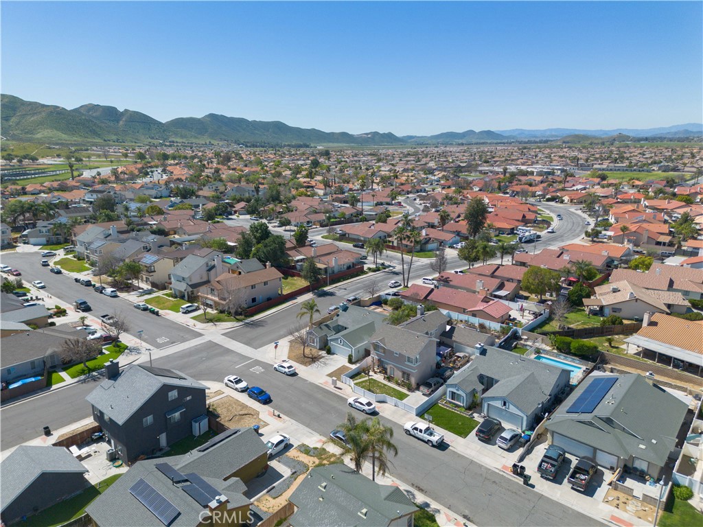 1393 Rabbit Peak Way Hemet, CA 92545 - Photo 32 of 34 an aerial view of a city