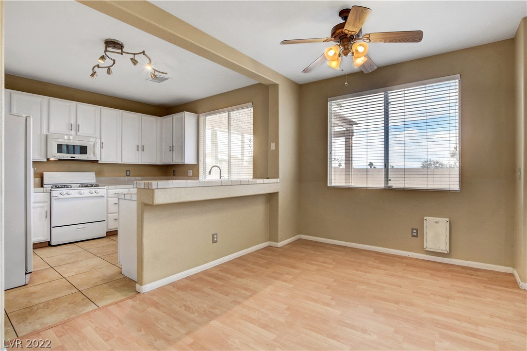 1618 Navajo Point Place Henderson, NV 89074 - Photo 12 of 50