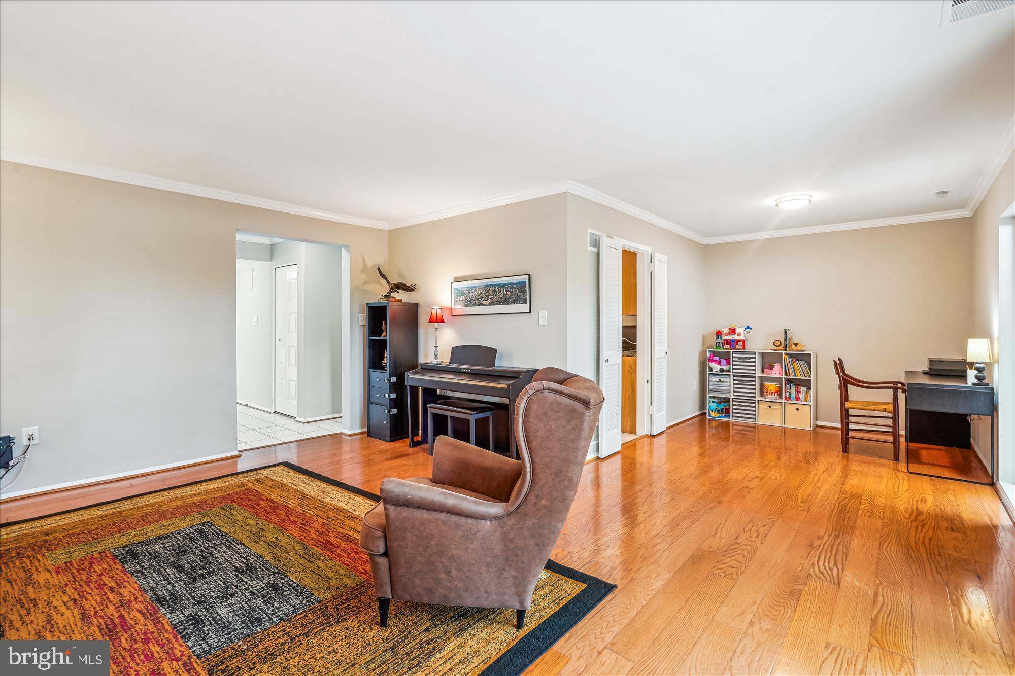 1797 Ivy Oak Square, Unit 67 Reston, VA 20190 - Photo 14 of 39 View towards entryway and kitchen