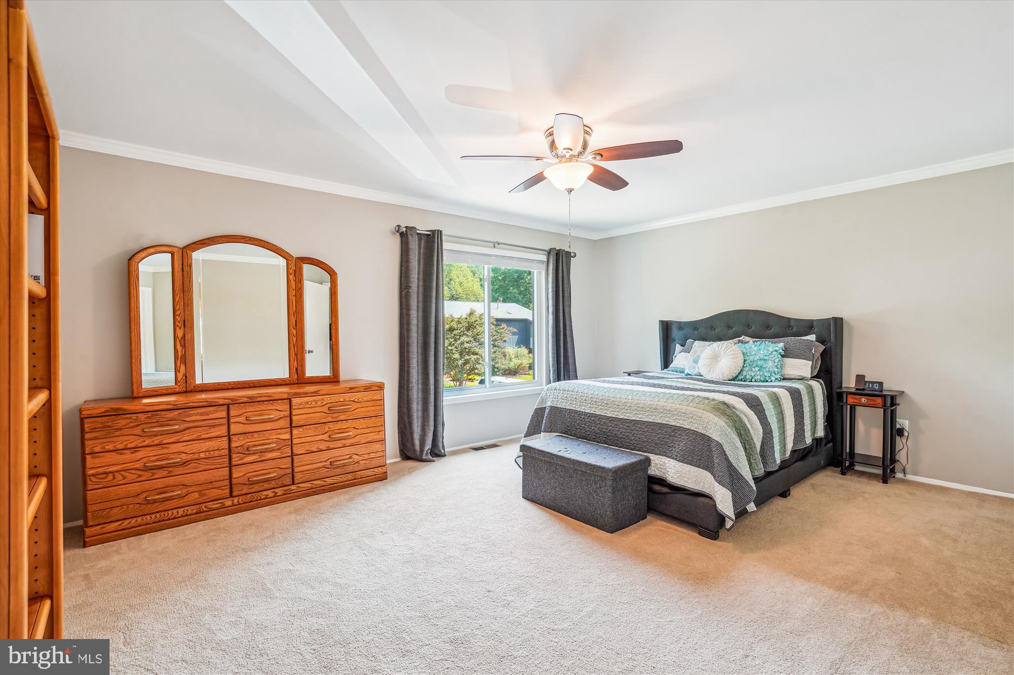 1797 Ivy Oak Square, Unit 67 Reston, VA 20190 - Photo 16 of 39 Primary bedroom