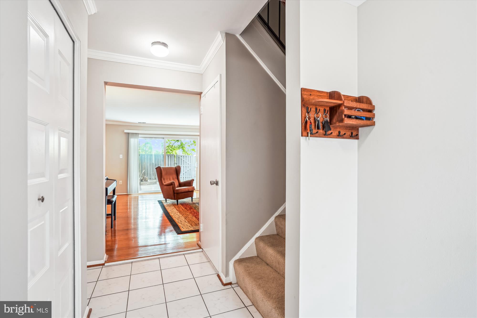 1797 Ivy Oak Square, Unit 67 Reston, VA 20190 - Photo 3 of 39 Entryway