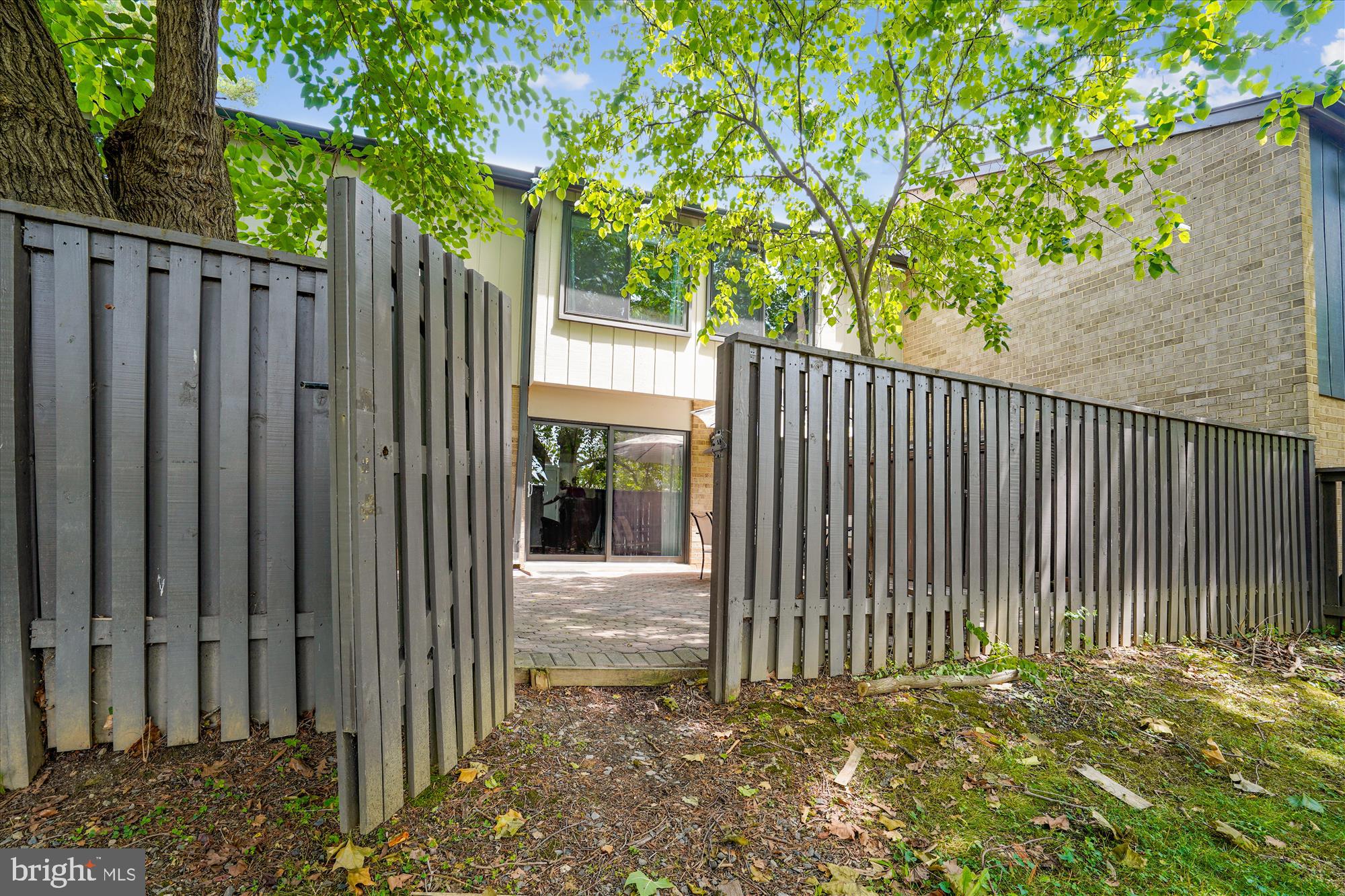 1797 Ivy Oak Square, Unit 67 Reston, VA 20190 - Photo 31 of 39 Gallery Image 31