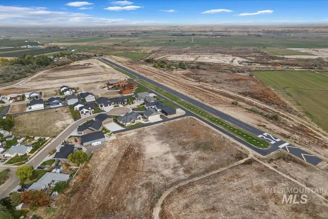 $389,000 | Tbd Oakwood Drive, Greenleaf, ID 83626
