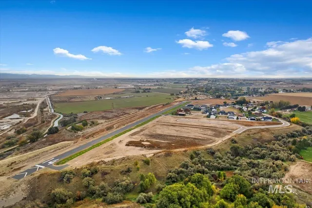 $389,000 | Tbd Oakwood Drive, Greenleaf, ID 83626