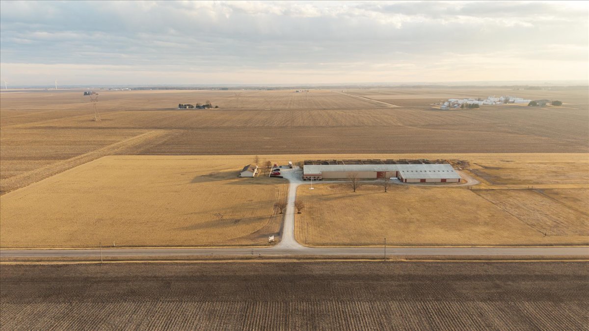 26151 East 2500 North Road Lexington, IL 61753 - Photo 5 of 80