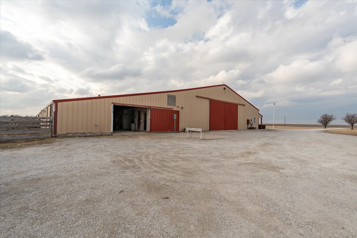 26151 East 2500 North Road Lexington, IL 61753 - Photo 52 of 80