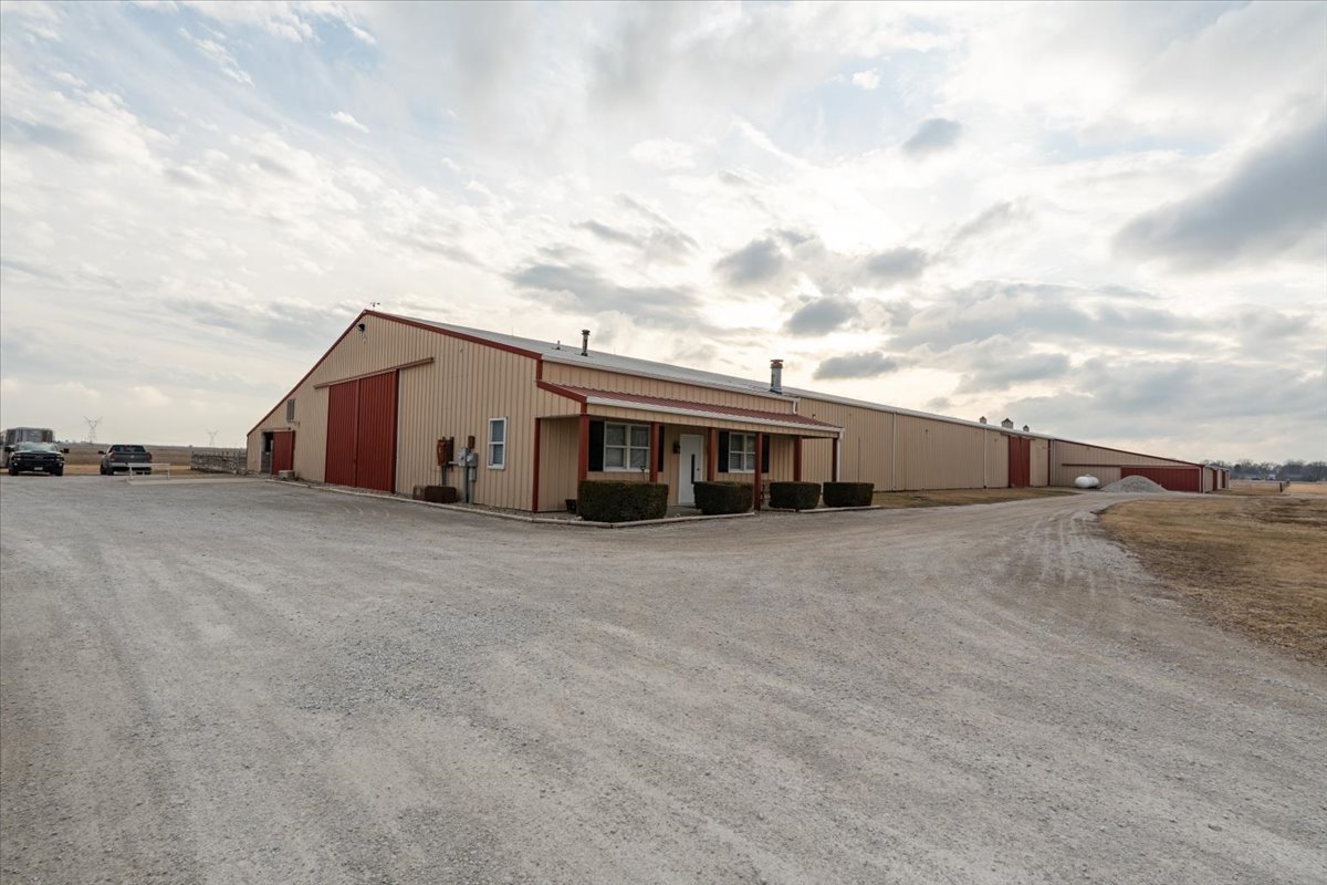 26151 East 2500 North Road Lexington, IL 61753 - Photo 53 of 80