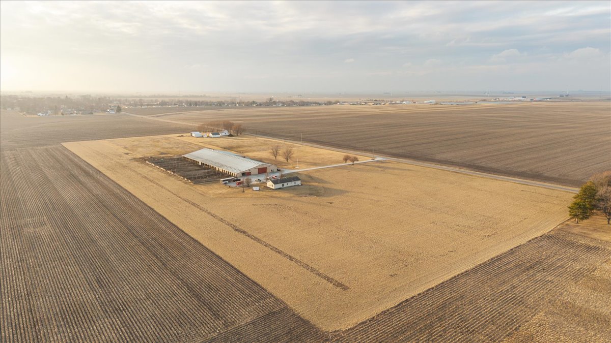 26151 East 2500 North Road Lexington, IL 61753 - Photo 6 of 80