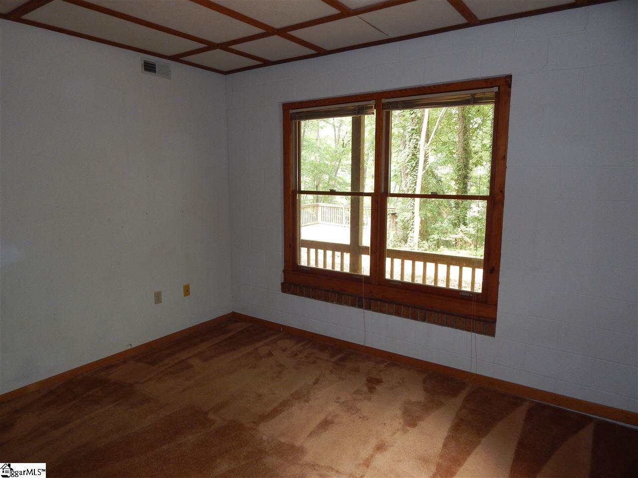 698 Lands End Seneca, SC 29678 - Photo 21 of 26 Gallery Image 21
