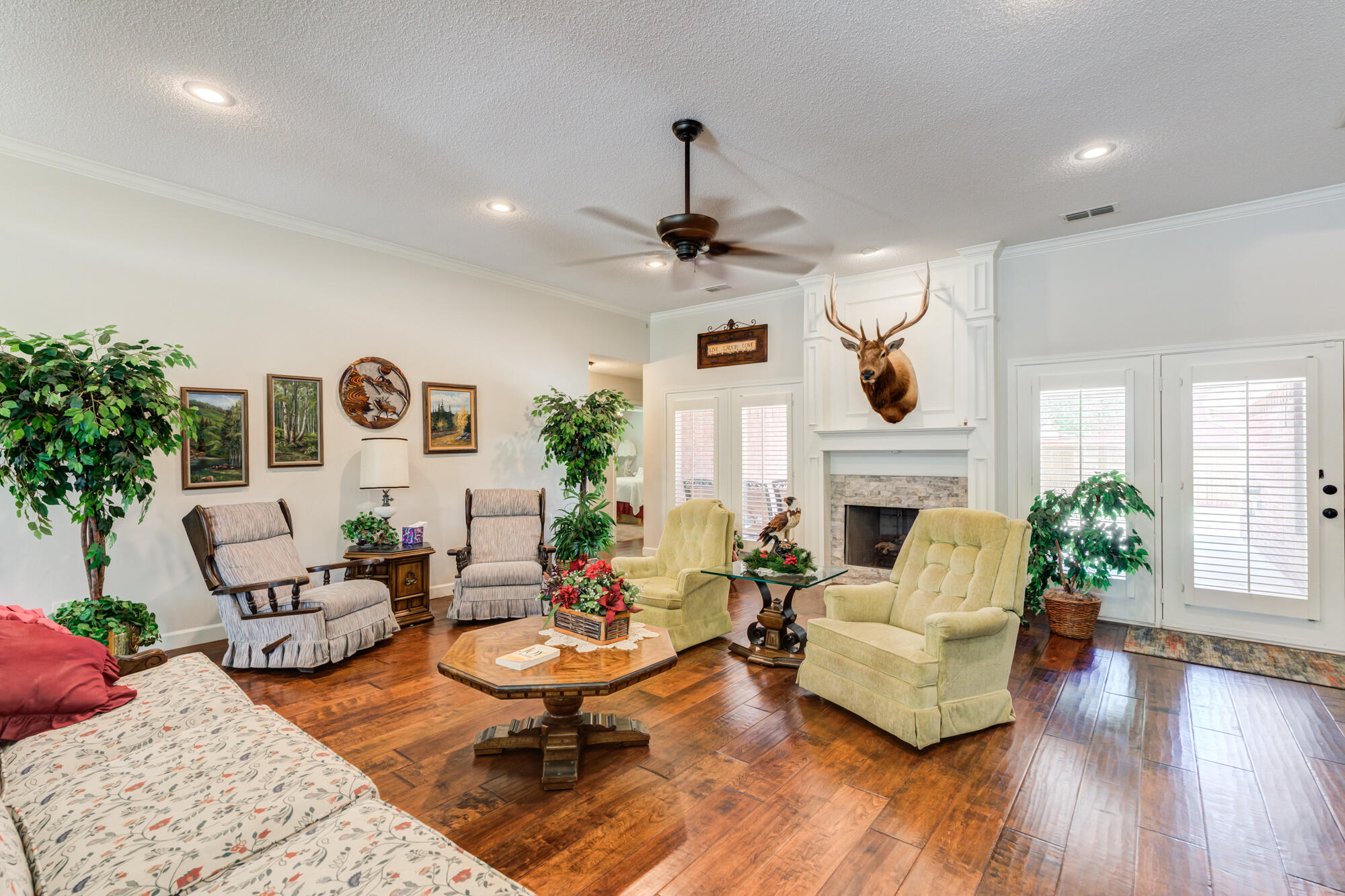 8511 C R 6920 Lubbock, TX 79407 - Photo 2 of 56 8511-CR-6920_Lubbock-TX_35_Living-Room
