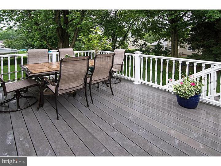 524 Byron Road Warminster, PA 18974 - Photo 22 of 25 Deck