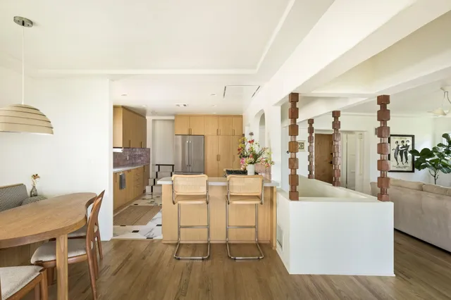 $2,300,000 | 2133 Mayview Drive, Los Angeles, CA 90027