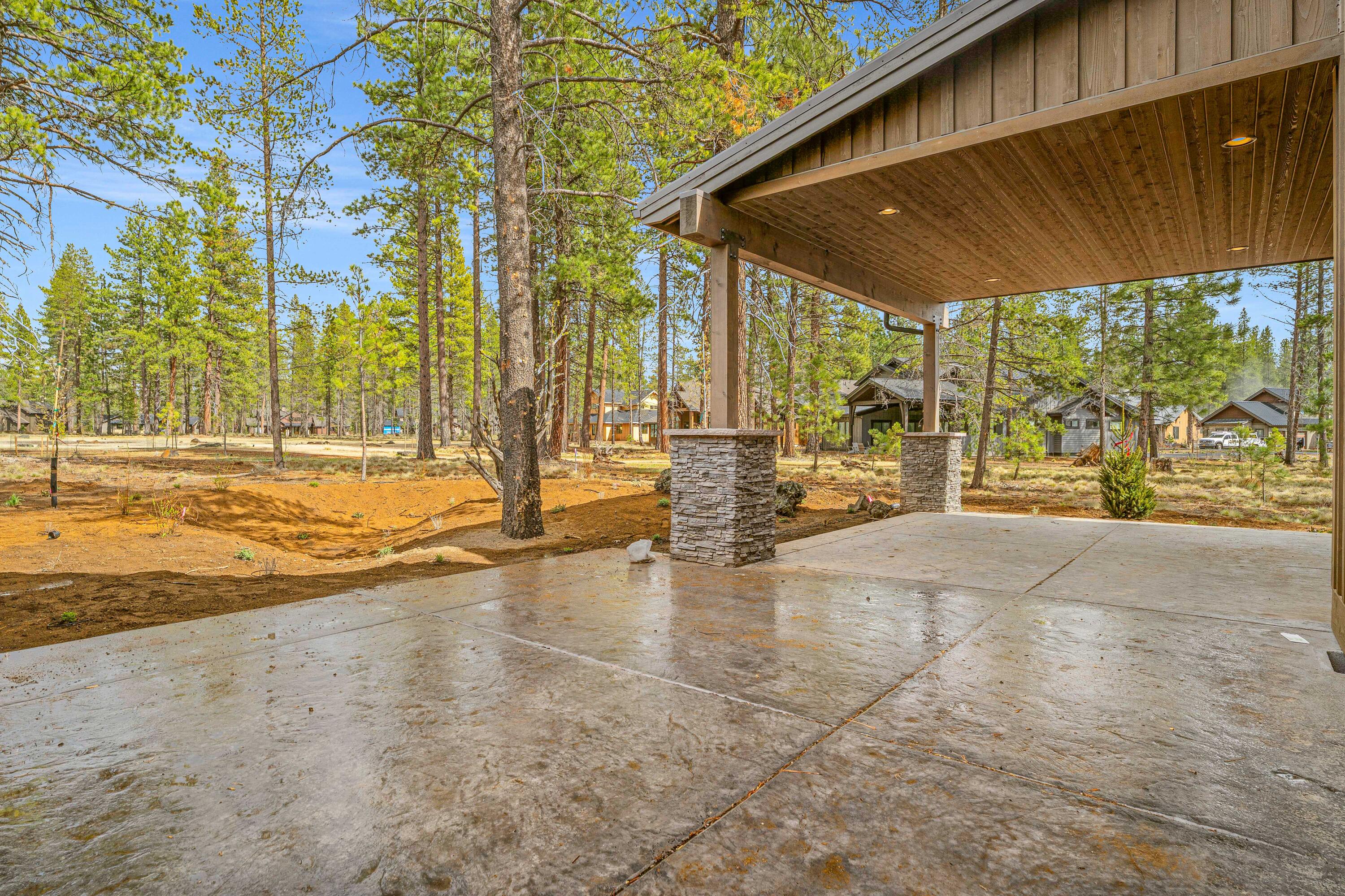 17818 Preservation Loop, Unit 492 Bend, OR 97707 - Photo 4 of 35