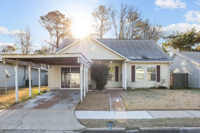 $1,550 | 3016 Steeple Chase Court, Jacksonville, NC 28546