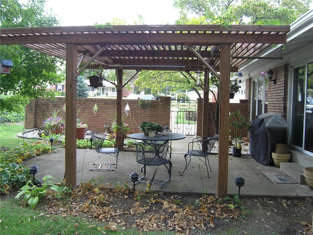 9174 Garber Road St. Louis, MO 63126 - Photo 6 of 21 Gallery Image 6